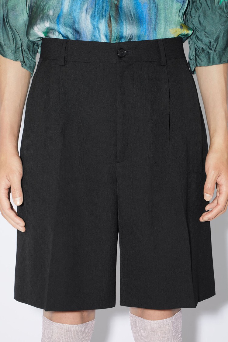 Black Acne Studios Tailored Pleated Men's Shorts | XMBD-15380