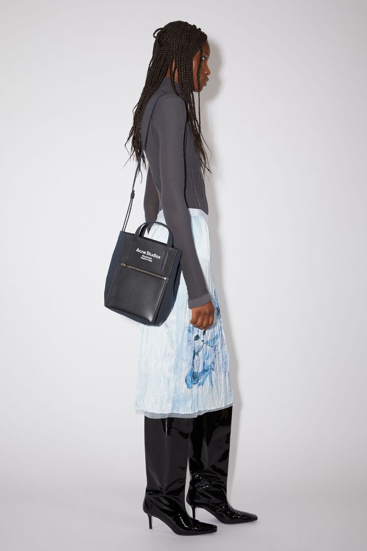 Black / Black Acne Studios Papery Nylon Tote Bag | IVBR-71863