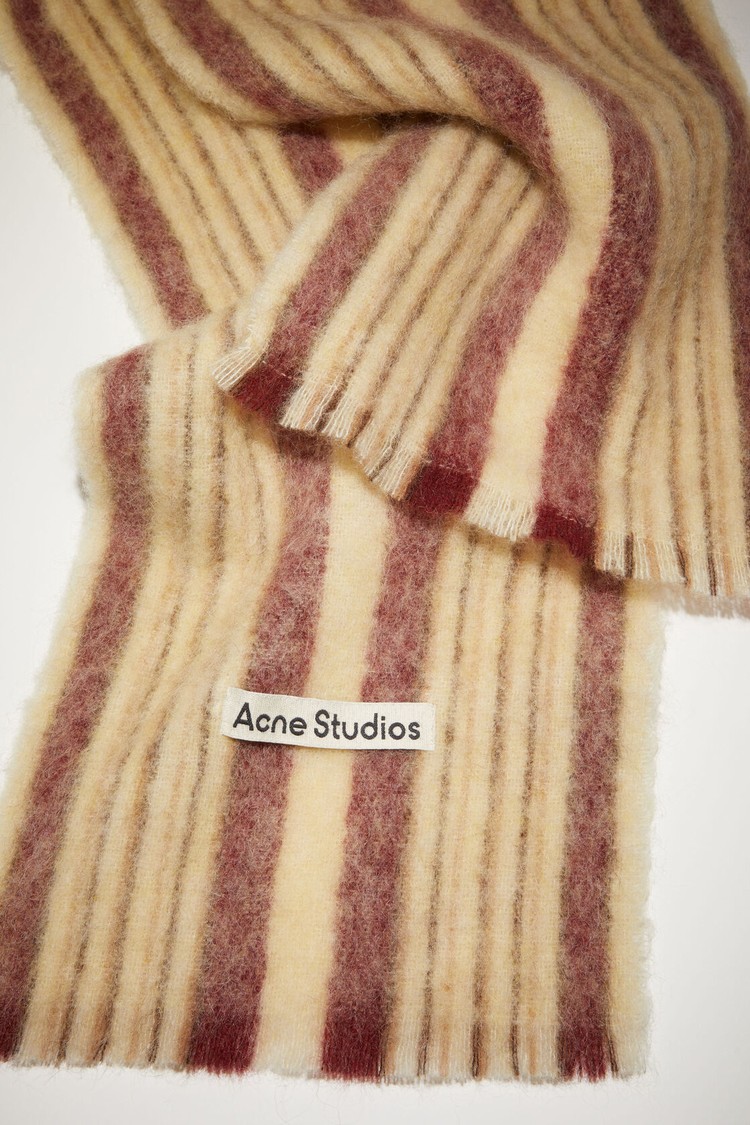 Cream / White / Burgundy / Red Acne Studios Stripe Wool Mohair Scarf | OTYU-61029