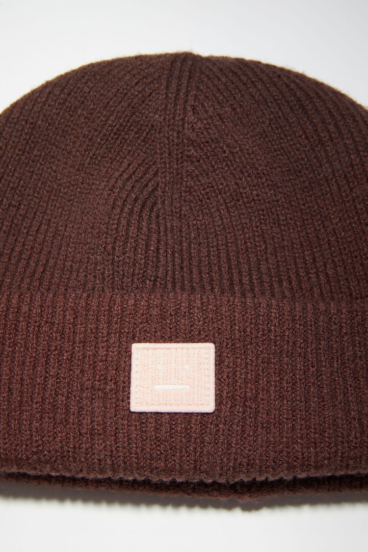 Dark Brown Acne Studios Small Face Logo Beanie | WXNG-98346