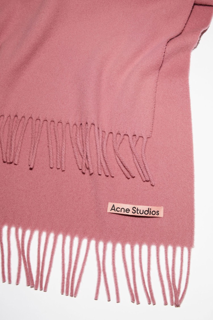 Pink Acne Studios Fringe Wool - Narrow Scarf | ZROW-25708