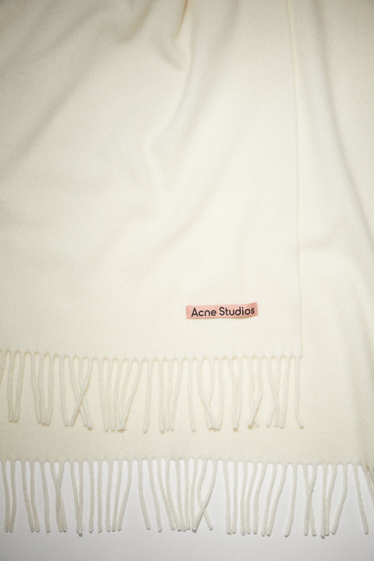 White Acne Studios Fringe Wool - Oversized Scarf | QLGM-02649