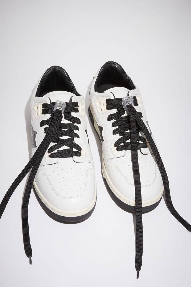 White / Black Acne Studios Low Top Men's Sneakers | KURJ-40138