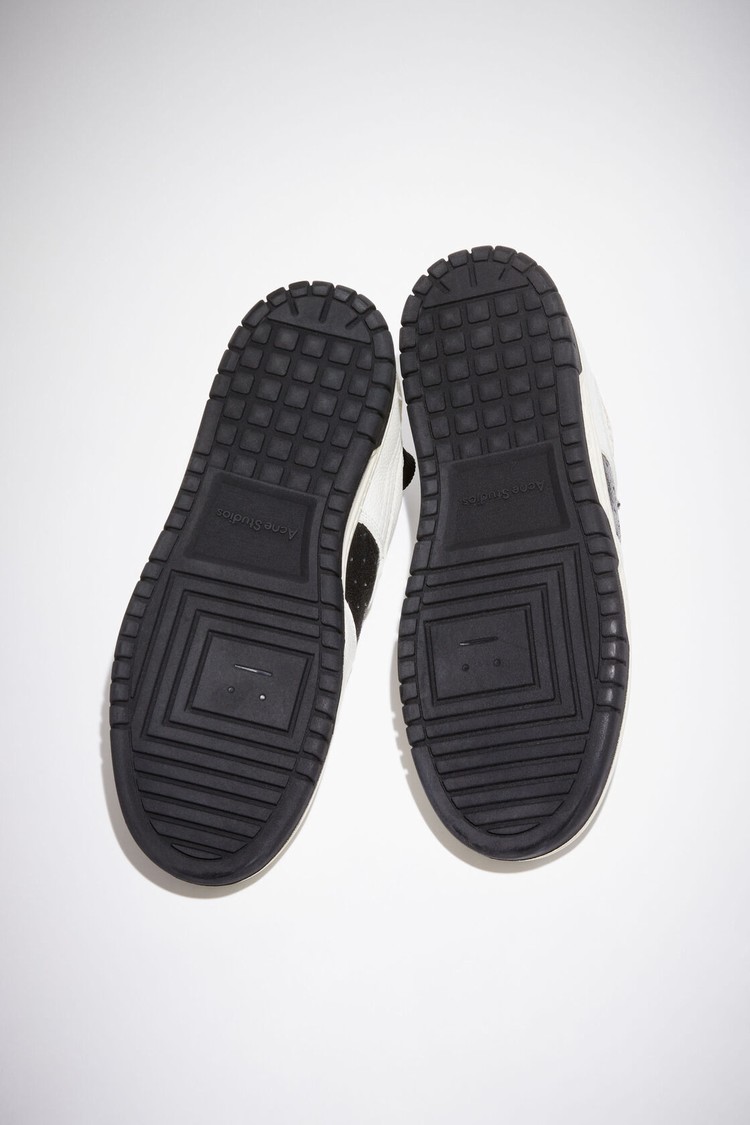 White / Black Acne Studios Low Top Men's Sneakers | KURJ-40138